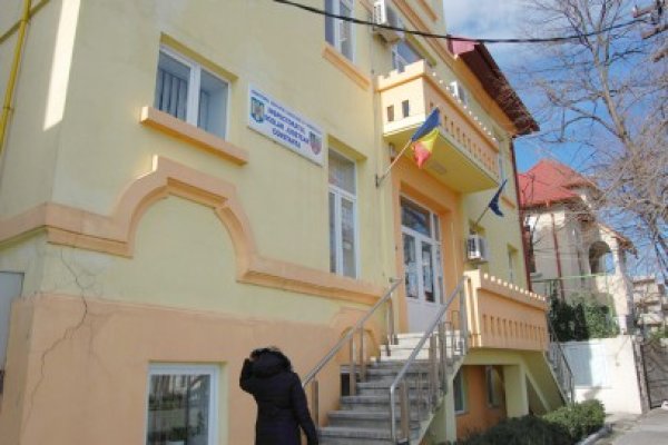 500 de participanţi înscrişi la Olimpiada de lingvistică, la Constanţa